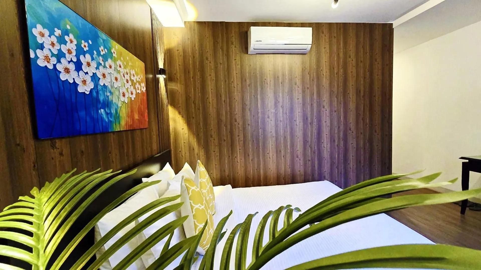 Rosa May Hotel Ho Chi Minh City 3*,
